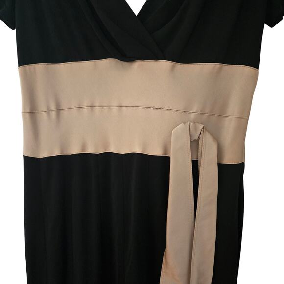 Kay Unger Black V-neck Cocktail Dress Champagne Color Tie Flutter Sleeve Size 12 - Picture 2 of 7
